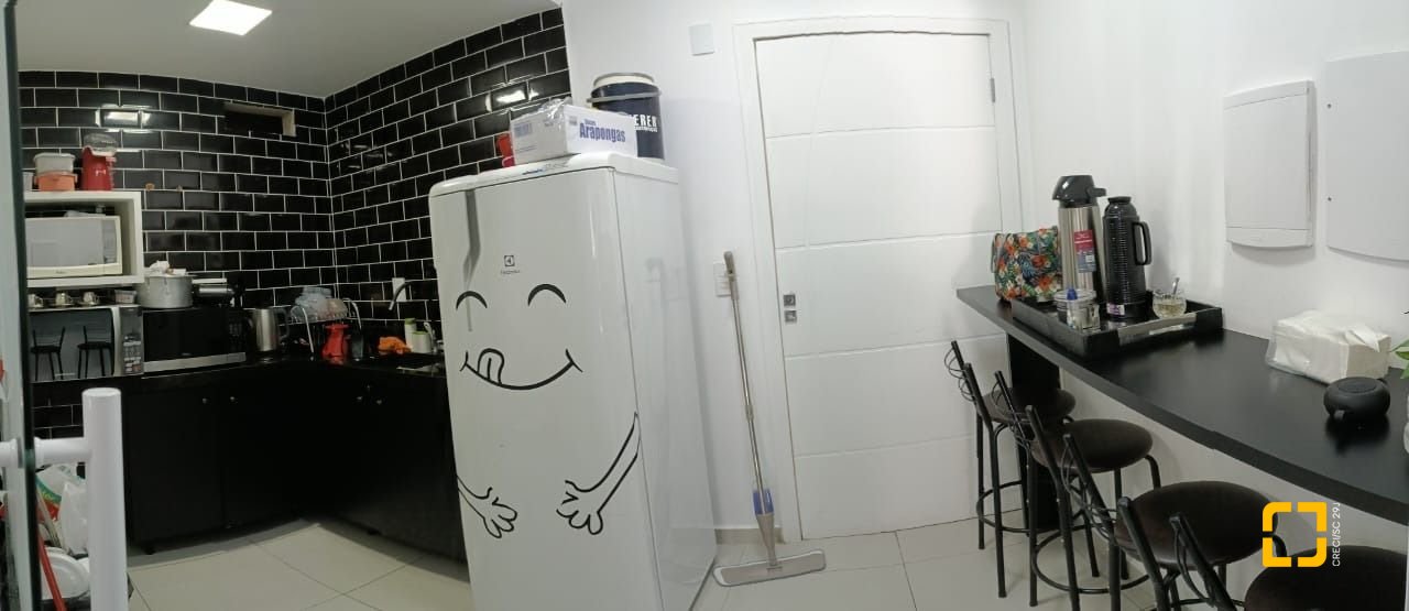Sala com 111m², no bairro Centro em Florianópolis