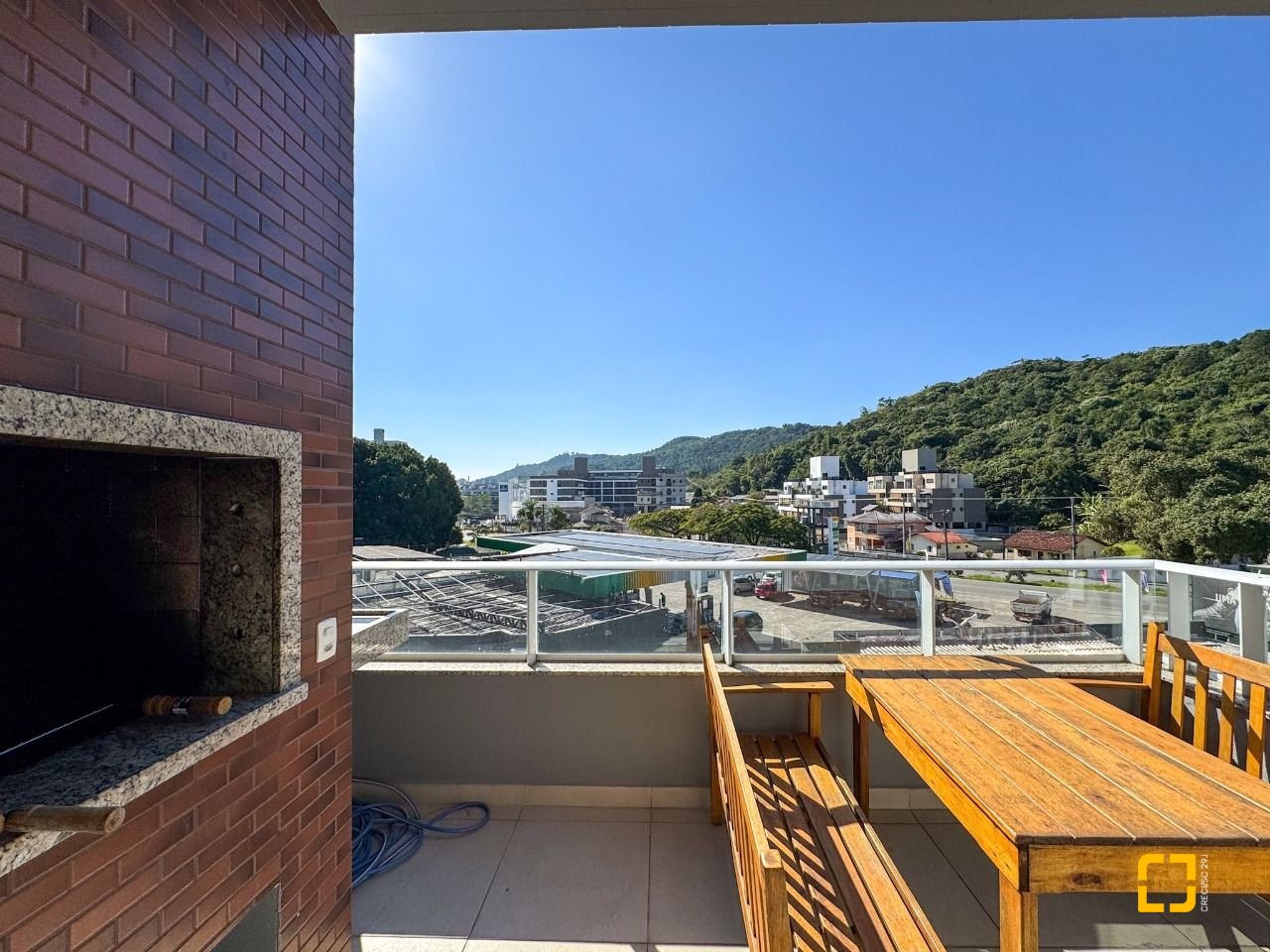 Cobertura com 159m², 4 quartos (sendo 1 suíte), 2 garagens, no bairro Jurerê em Florianópolis