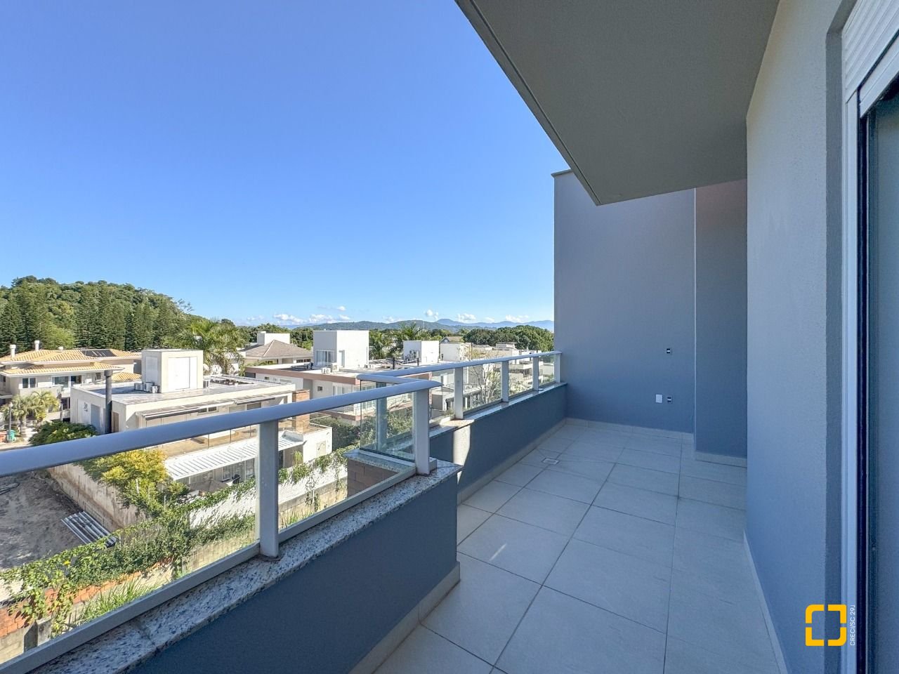 Cobertura com 159m², 4 quartos (sendo 1 suíte), 2 garagens, no bairro Jurerê em Florianópolis