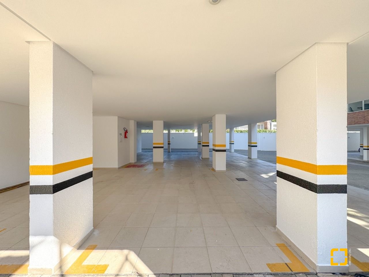 Cobertura com 159m², 4 quartos (sendo 1 suíte), 2 garagens, no bairro Jurerê em Florianópolis