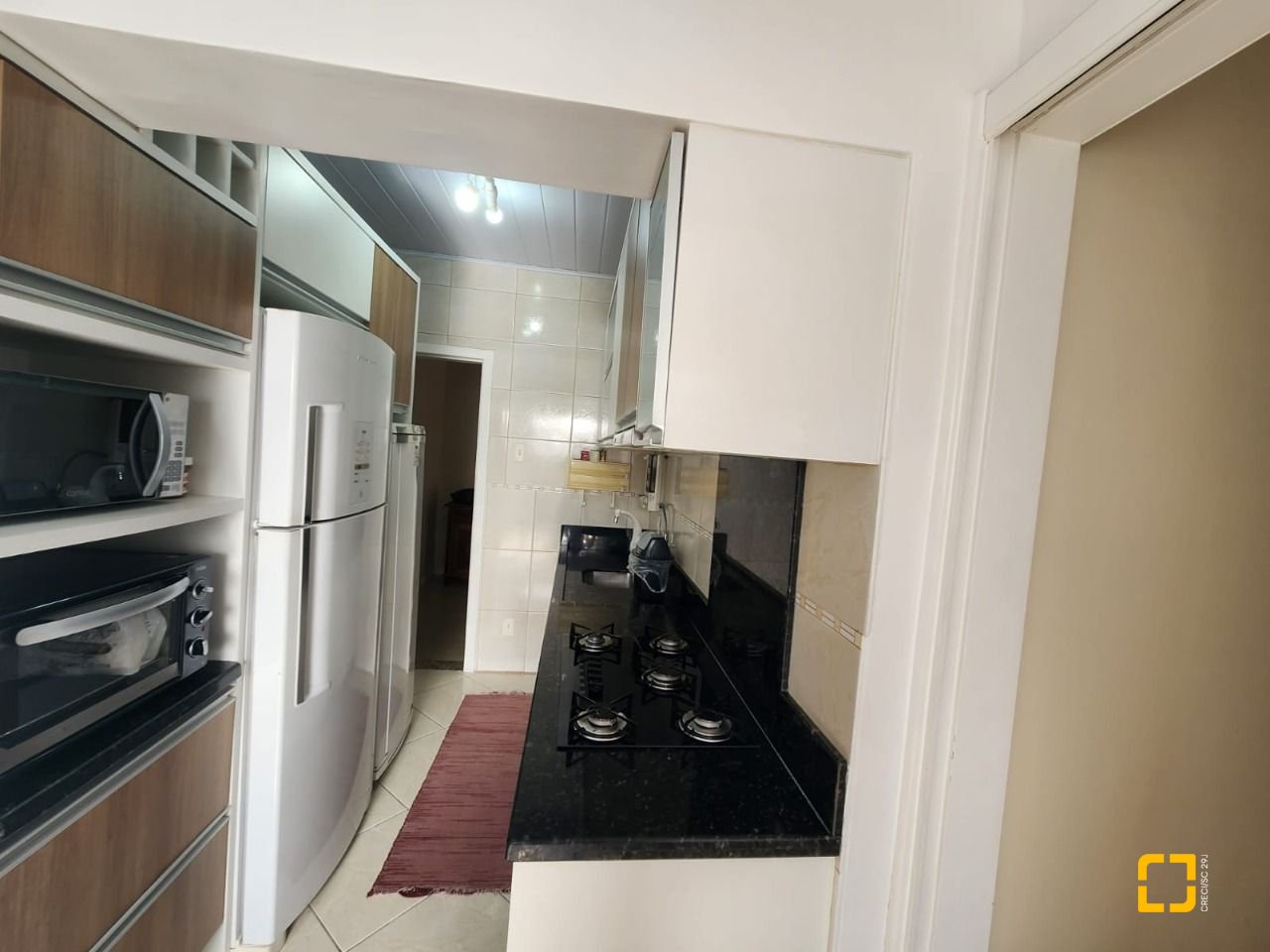 Casa com 120m², 4 quartos (sendo 1 suíte), 1 garagem, no bairro Centro em Florianópolis