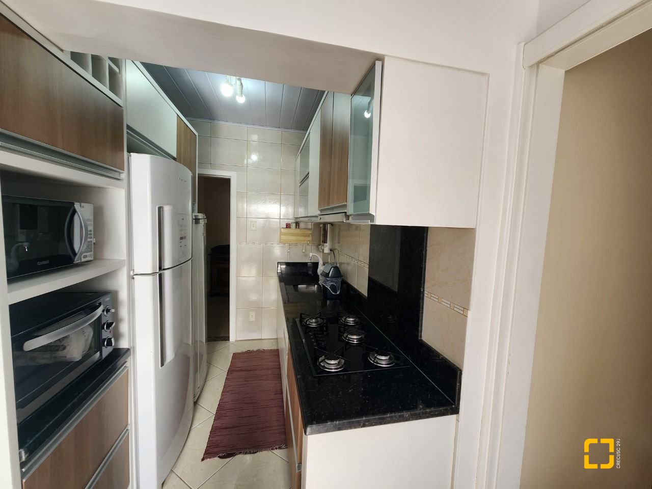 Casa com 120m², 4 quartos (sendo 1 suíte), 1 garagem, no bairro Centro em Florianópolis