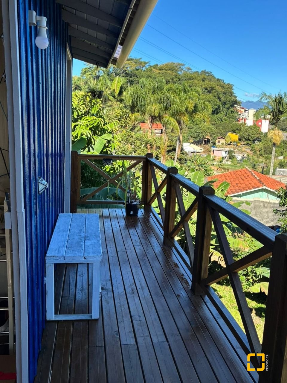 Casa com 90m², 2 quartos, 2 garagens, no bairro São Luiz em São José