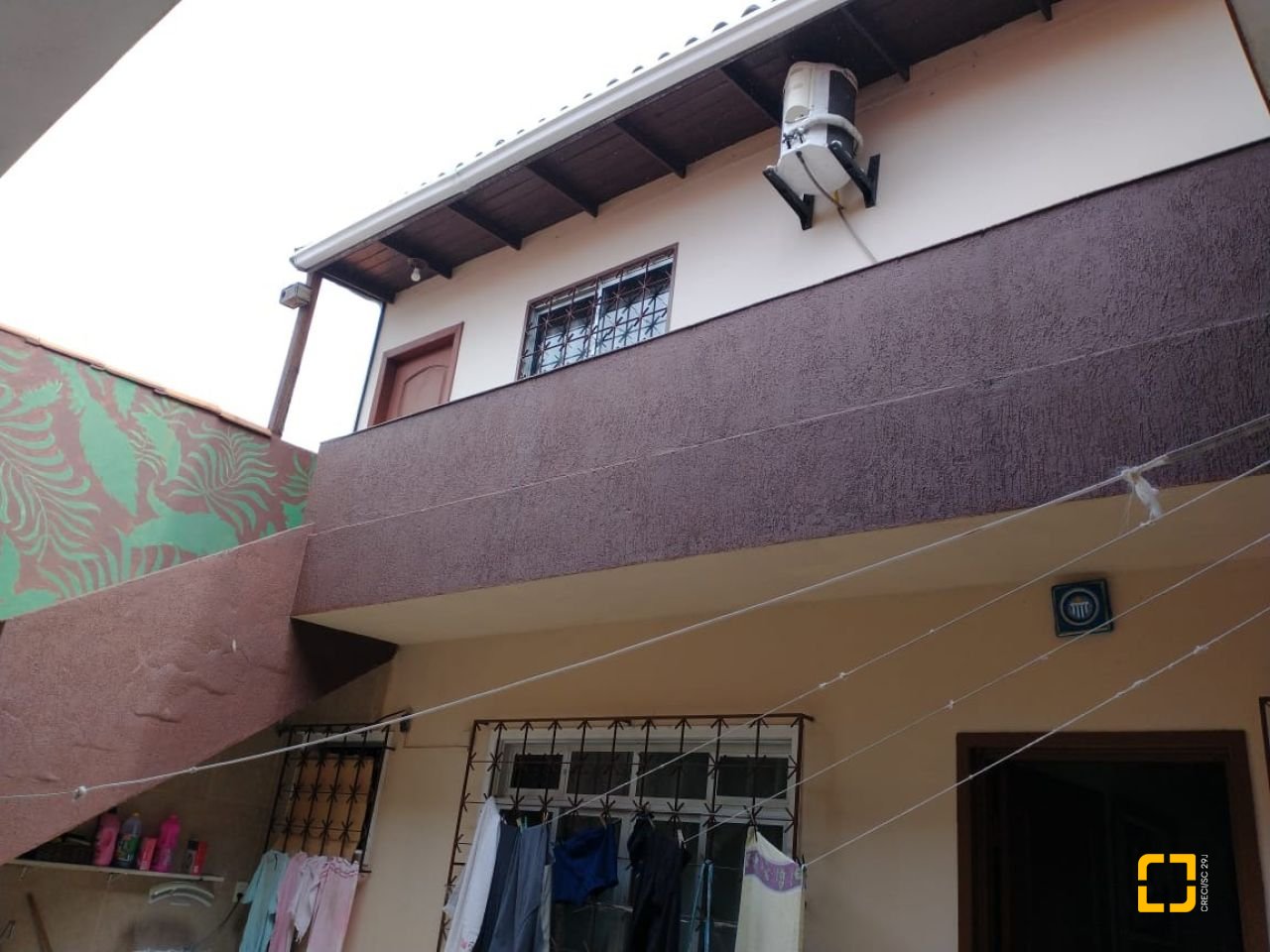 Casa com 119m², 6 quartos (sendo 2 suítes), 2 garagens, no bairro Saco dos Limões em Florianópolis