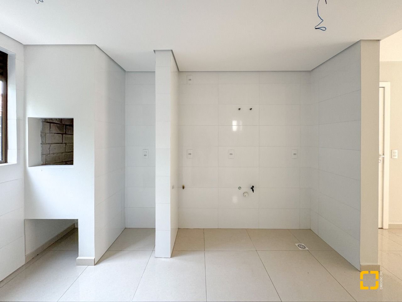 Apartamento com 105m², 3 quartos (sendo 1 suíte), 1 garagem, no bairro Trindade em Florianópolis