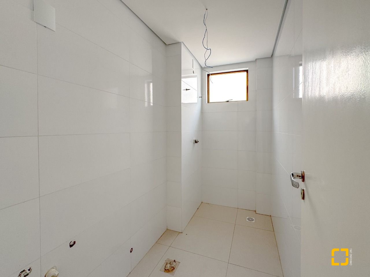 Apartamento com 105m², 3 quartos (sendo 1 suíte), 1 garagem, no bairro Trindade em Florianópolis