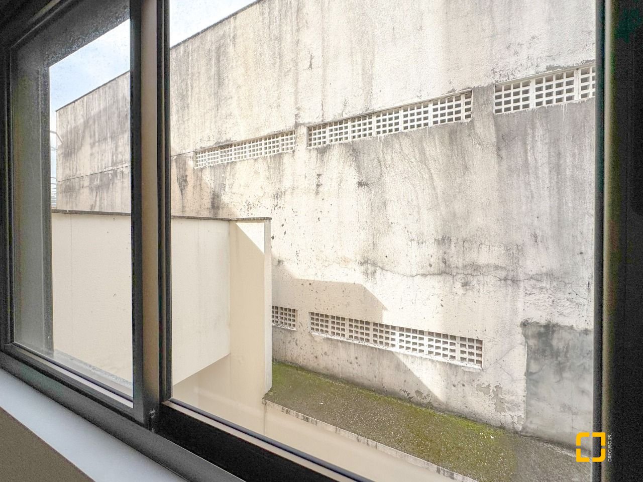 Apartamento com 105m², 3 quartos (sendo 1 suíte), 1 garagem, no bairro Trindade em Florianópolis