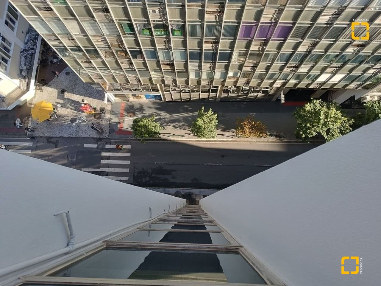 Sala com 39m², no bairro Centro em Florianópolis
