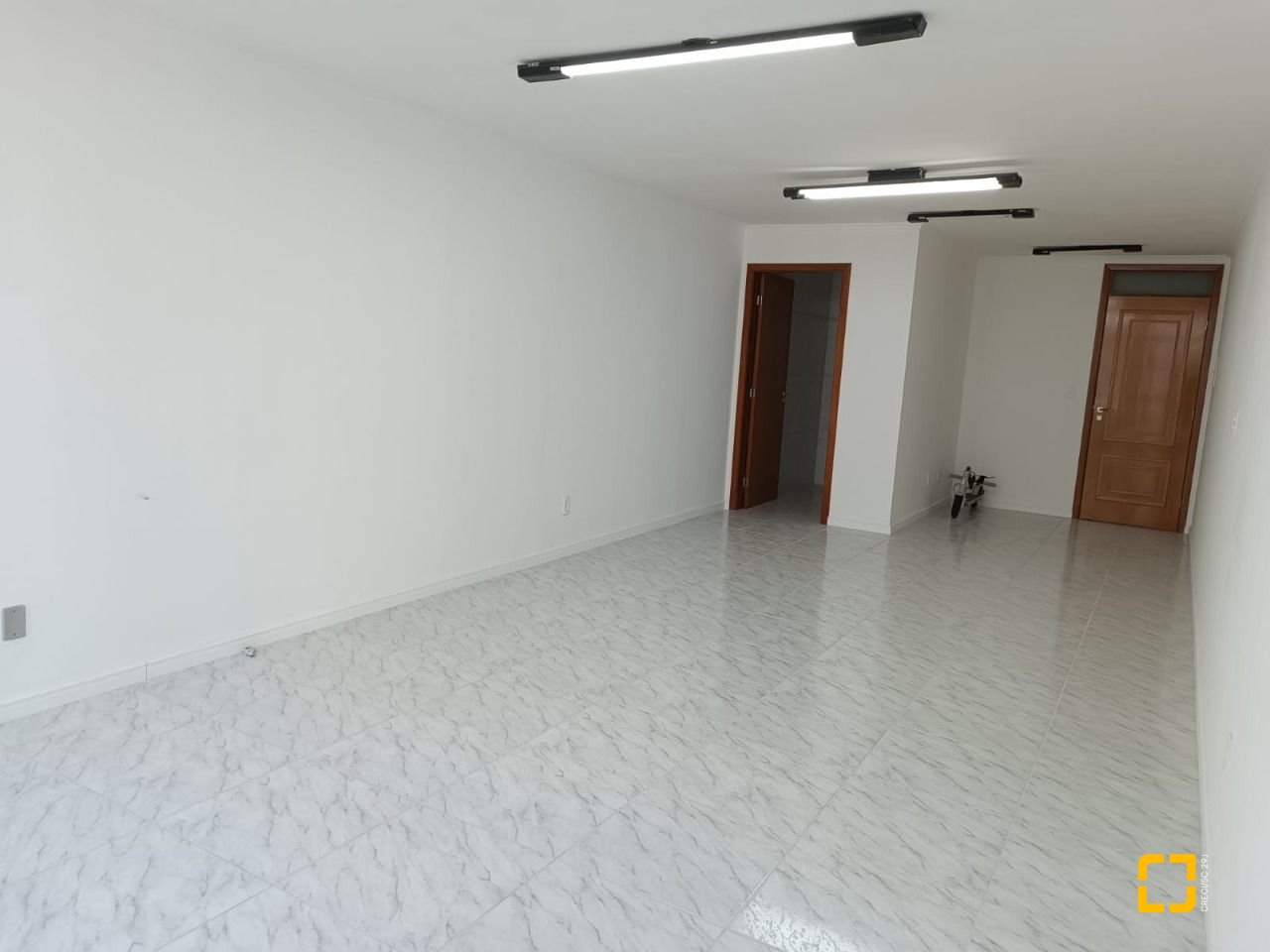 Sala com 39m², no bairro Centro em Florianópolis
