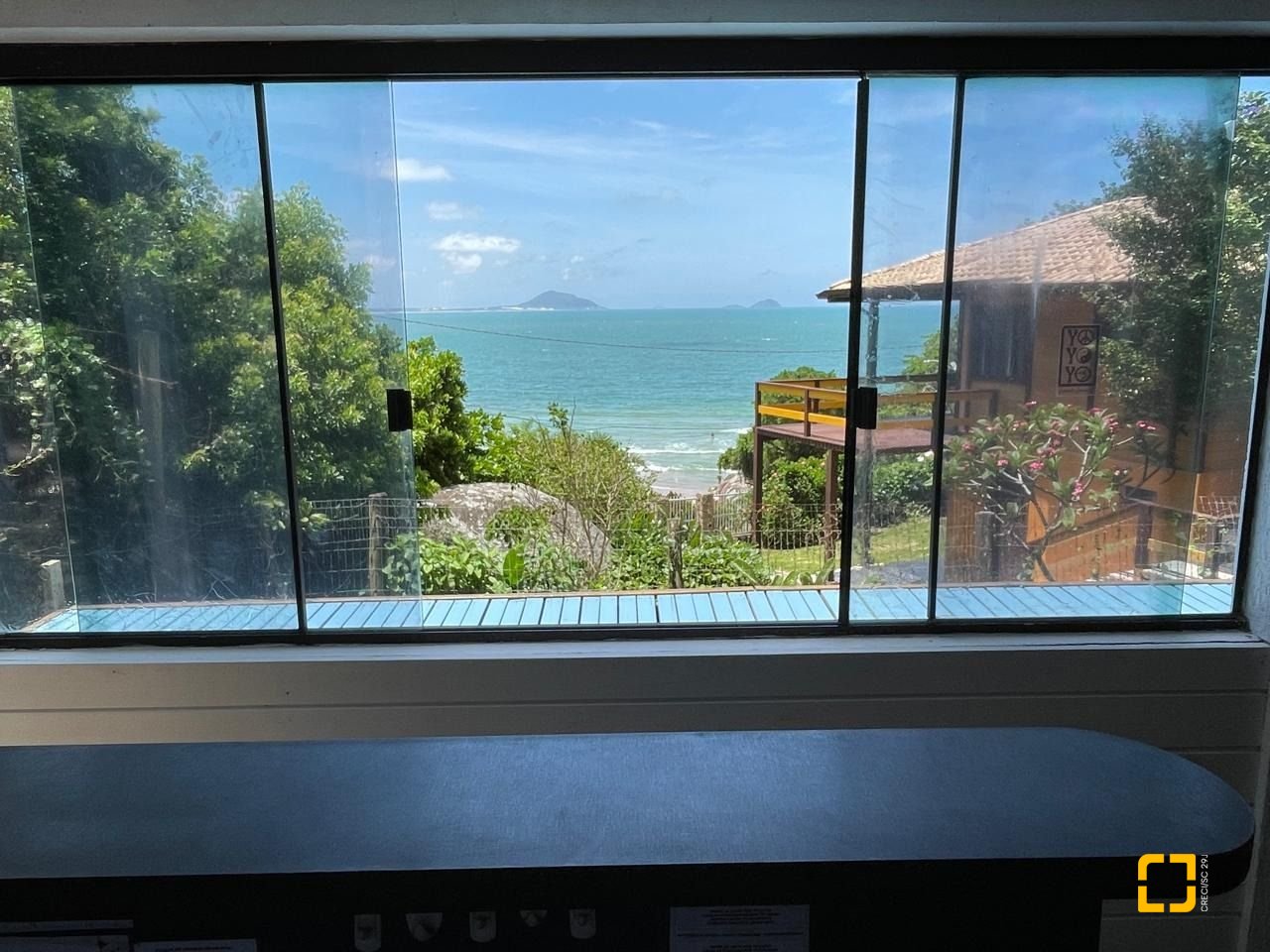 Hotel com 228m², 11 quartos, no bairro Barra da Lagoa em Florianópolis