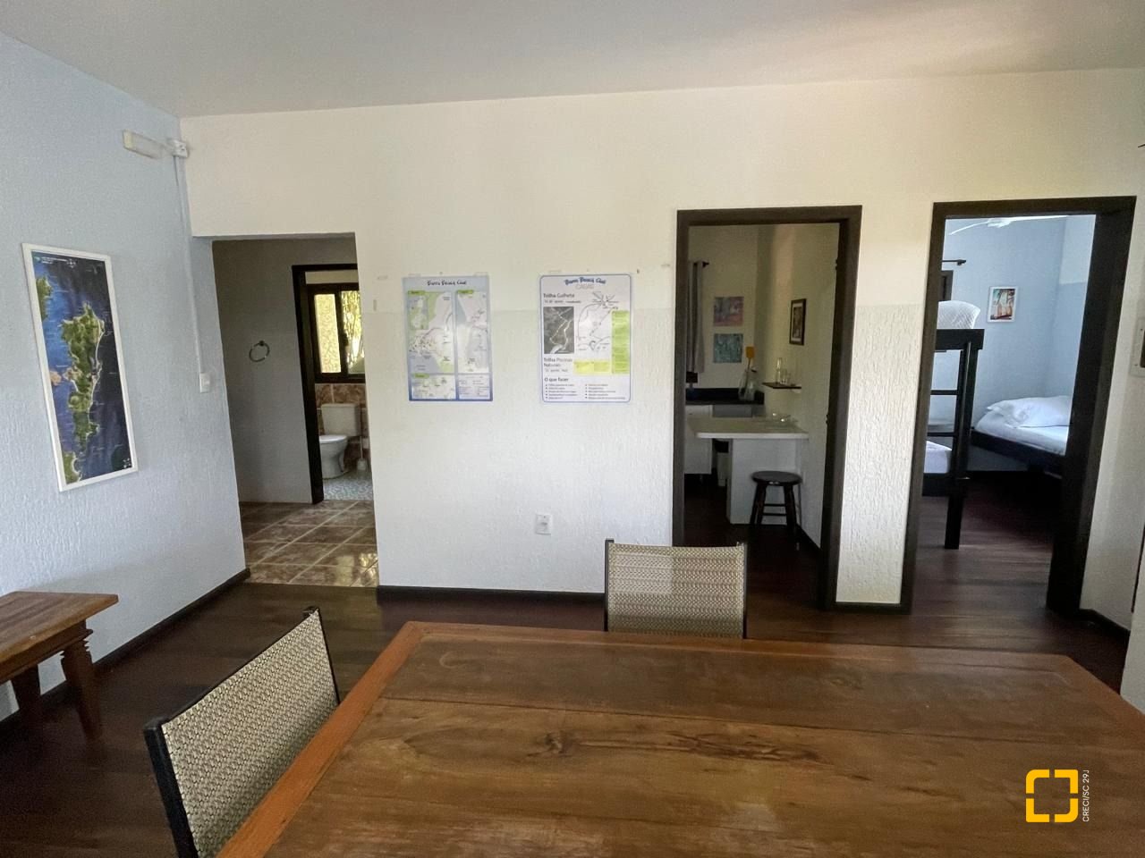 Hotel com 228m², 11 quartos, no bairro Barra da Lagoa em Florianópolis