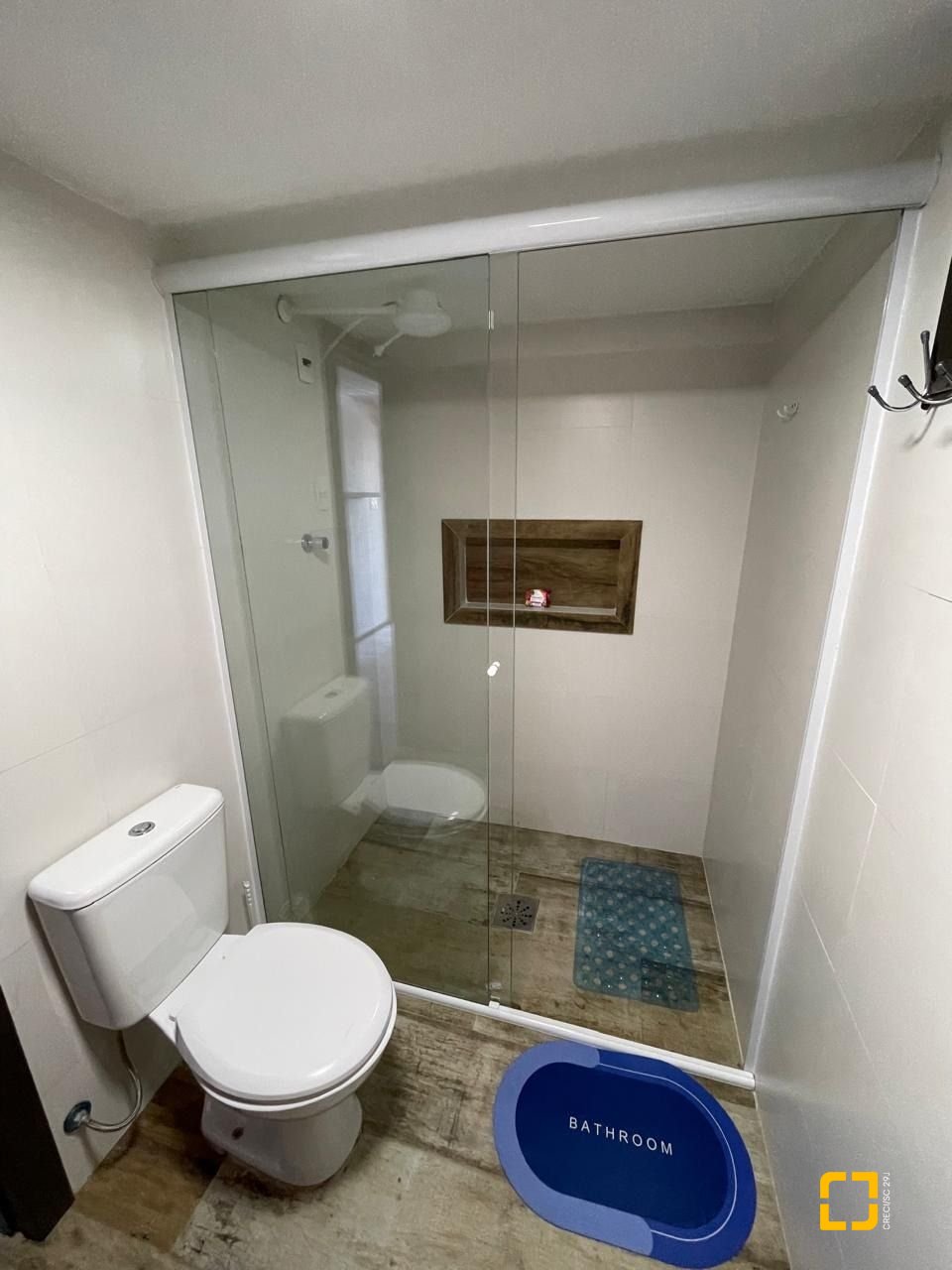 Hotel com 228m², 11 quartos, no bairro Barra da Lagoa em Florianópolis