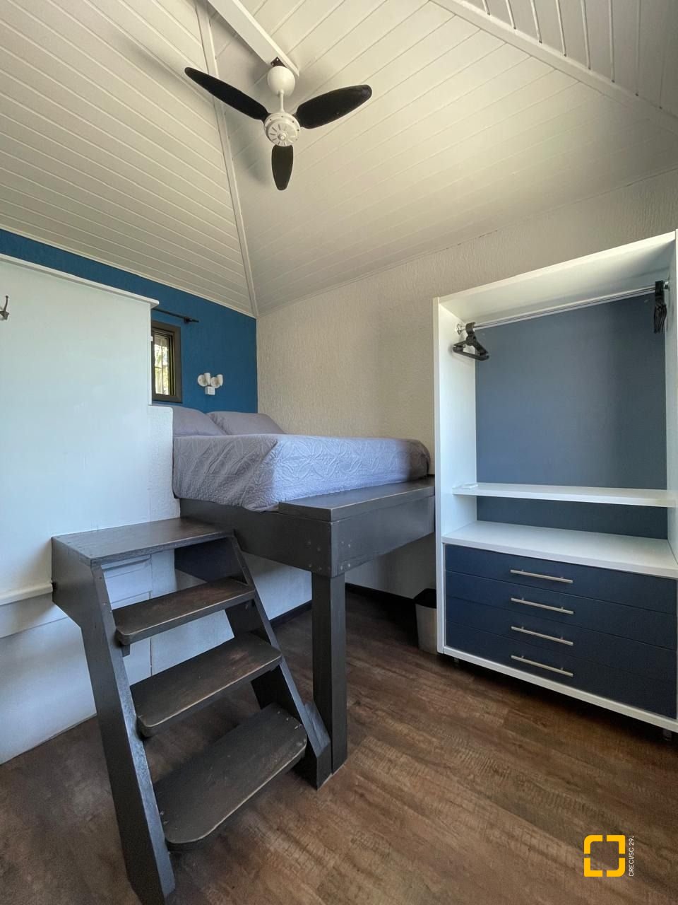 Hotel com 228m², 11 quartos, no bairro Barra da Lagoa em Florianópolis