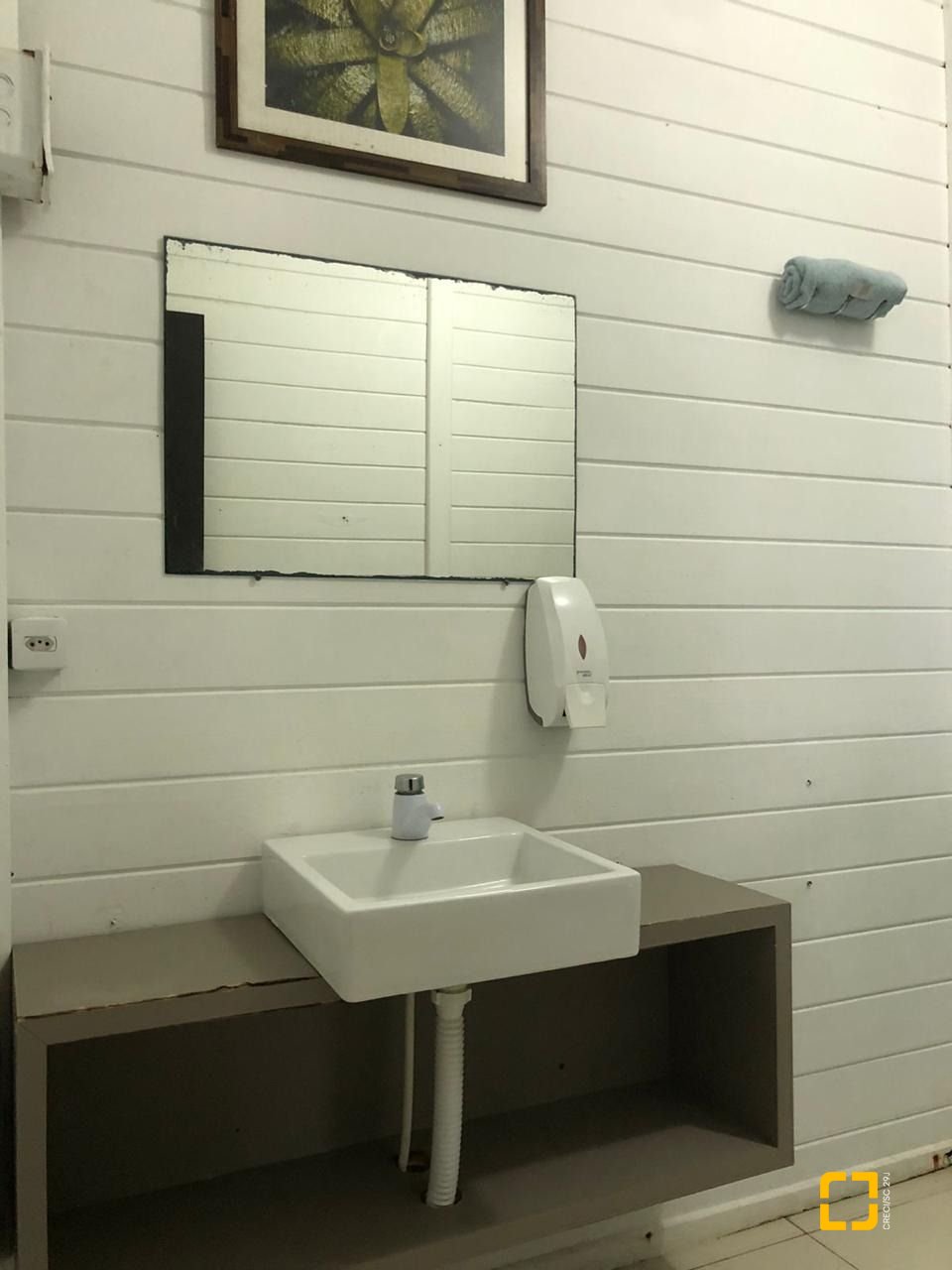 Hotel com 228m², 11 quartos, no bairro Barra da Lagoa em Florianópolis