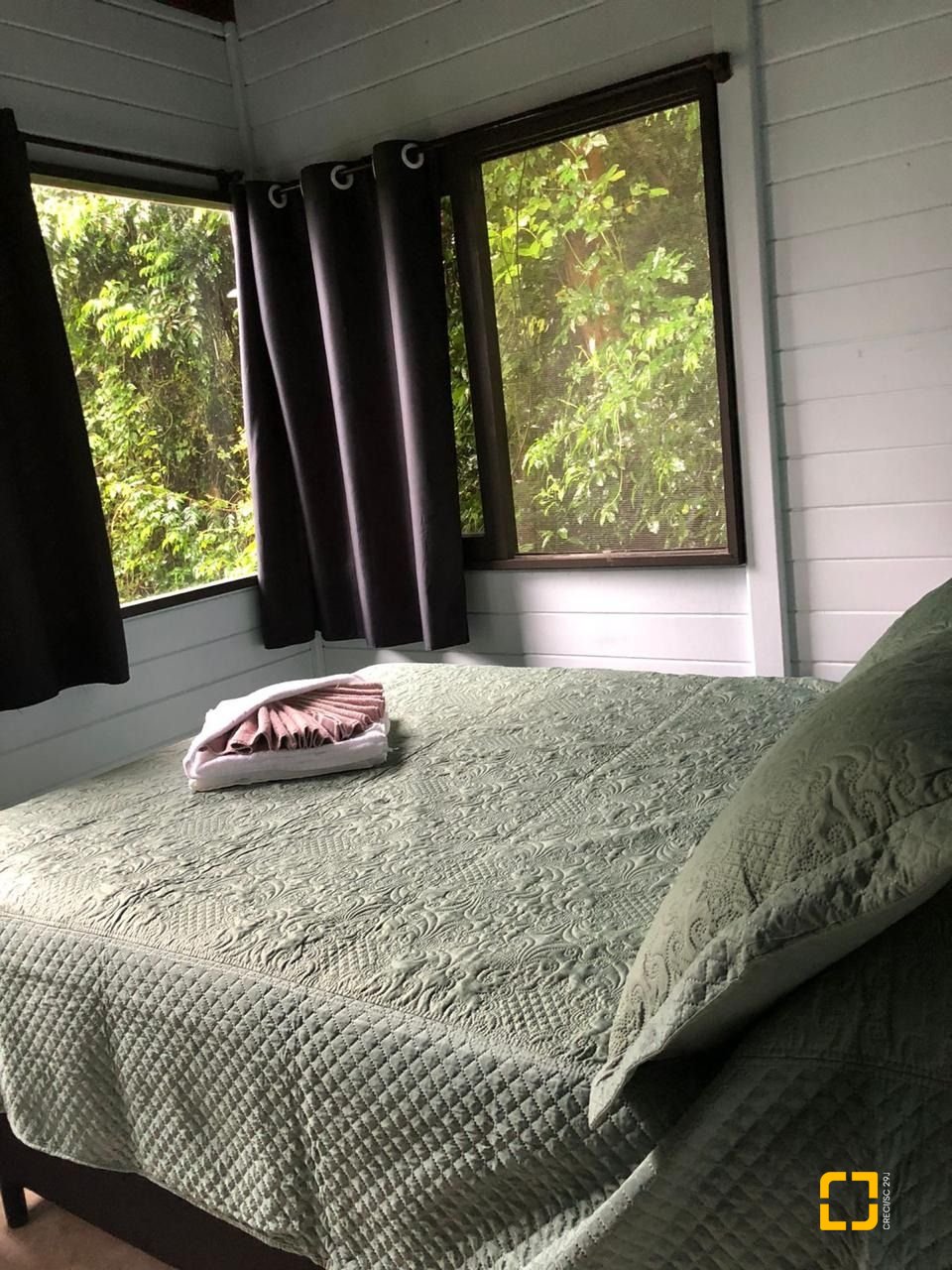 Hotel com 228m², 11 quartos, no bairro Barra da Lagoa em Florianópolis
