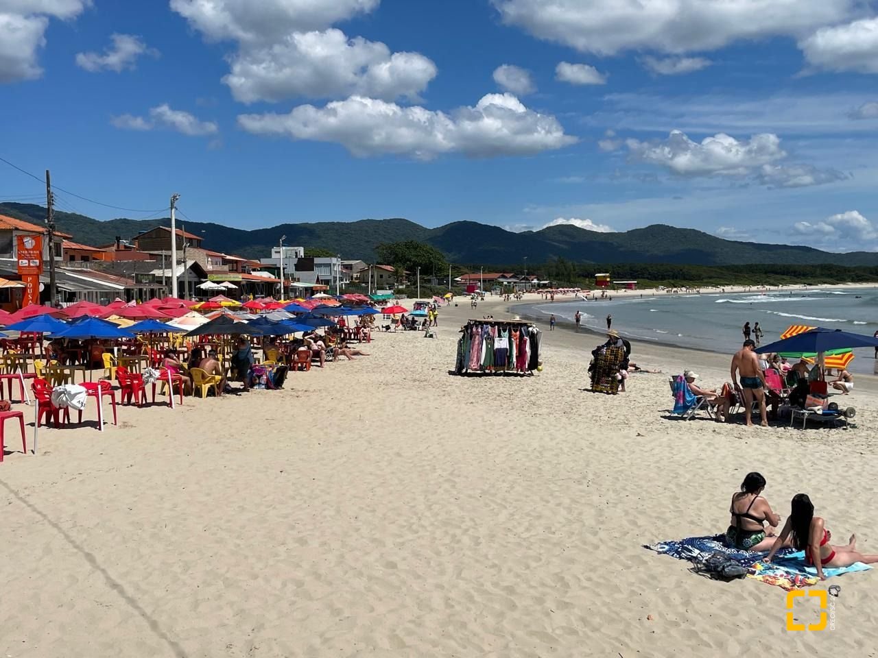 Hotel com 228m², 11 quartos, no bairro Barra da Lagoa em Florianópolis