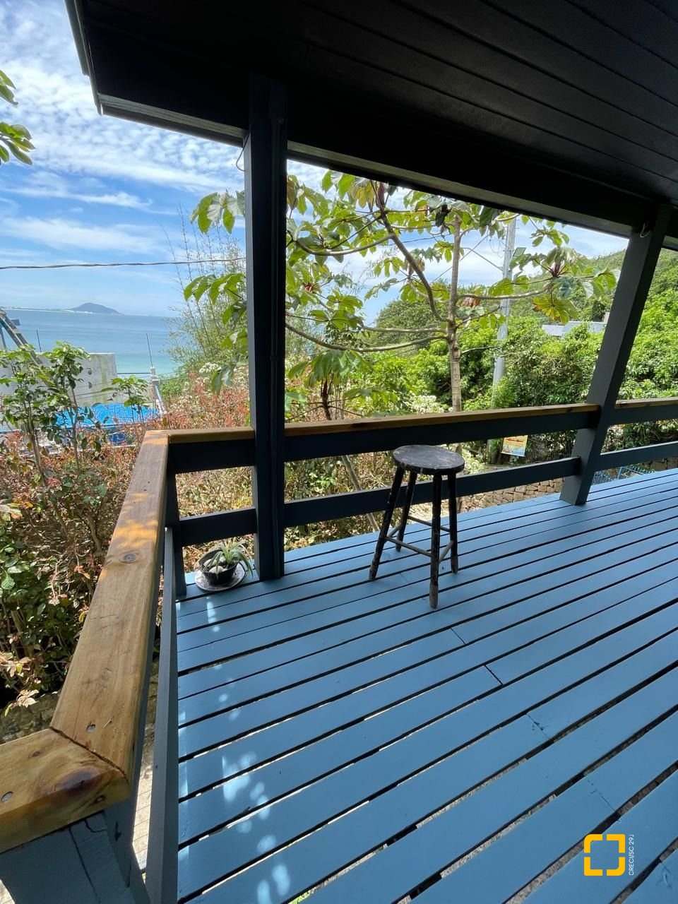 Hotel com 228m², 11 quartos, no bairro Barra da Lagoa em Florianópolis