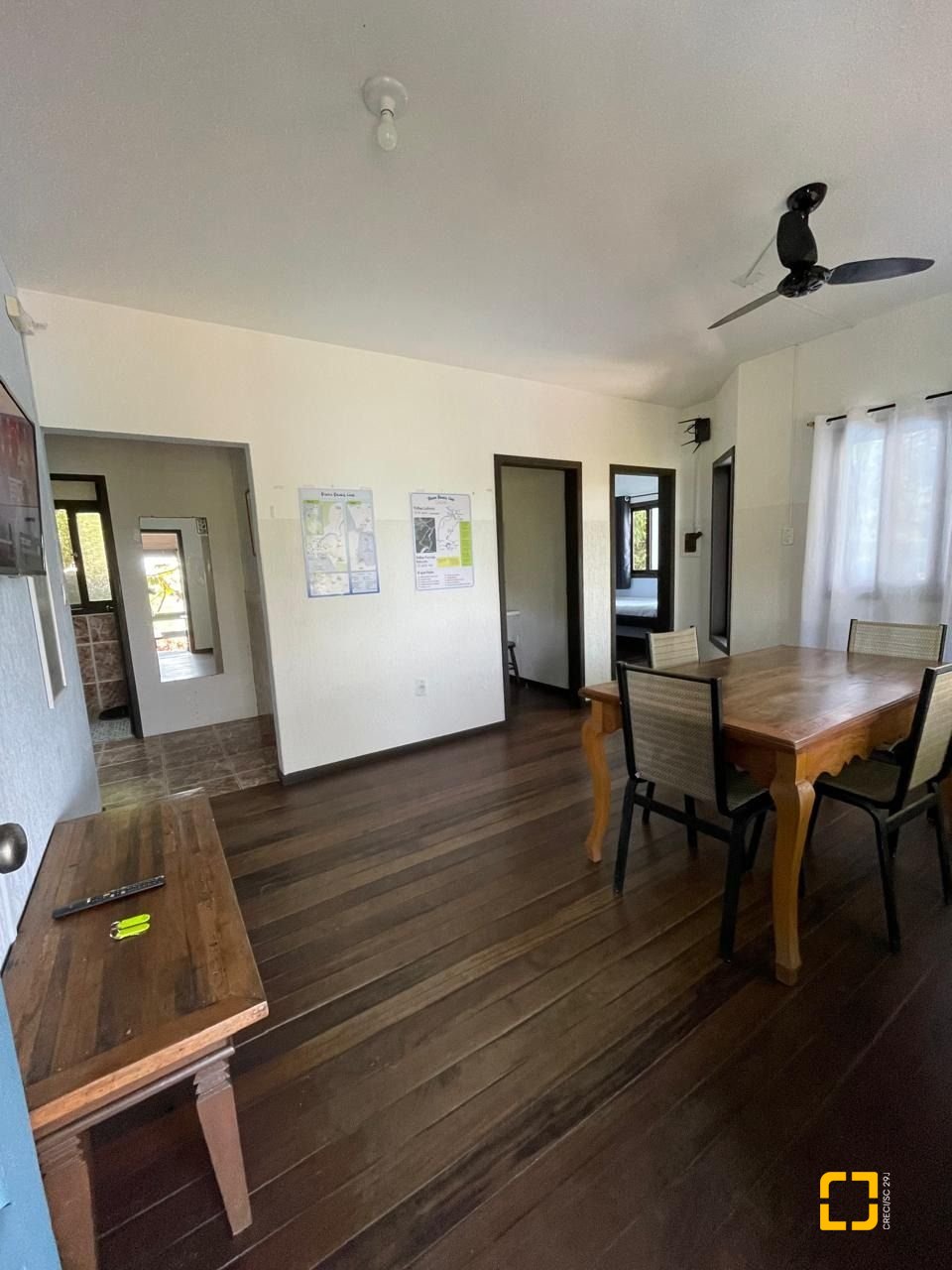Hotel com 228m², 11 quartos, no bairro Barra da Lagoa em Florianópolis