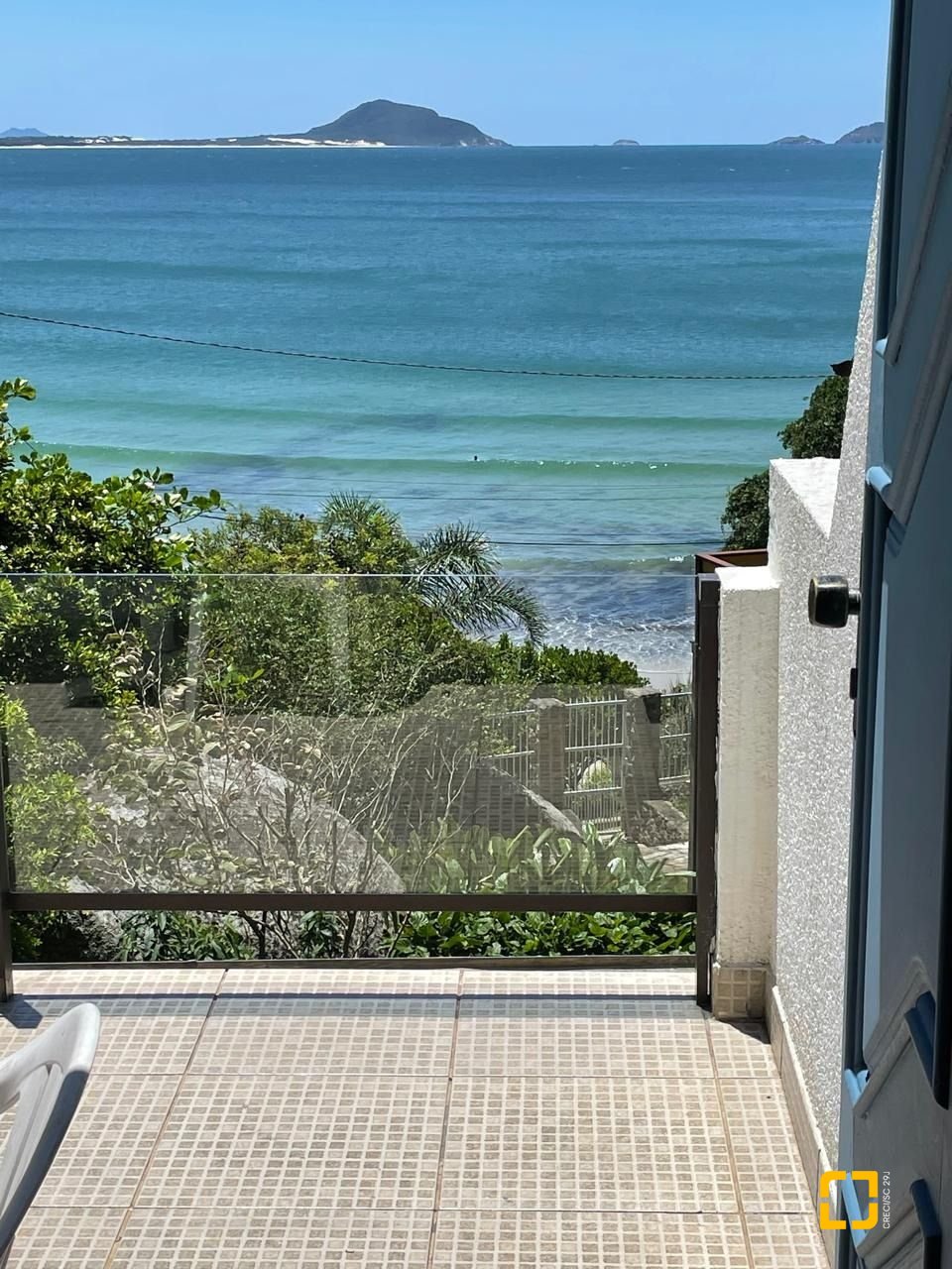 Hotel com 228m², 11 quartos, no bairro Barra da Lagoa em Florianópolis