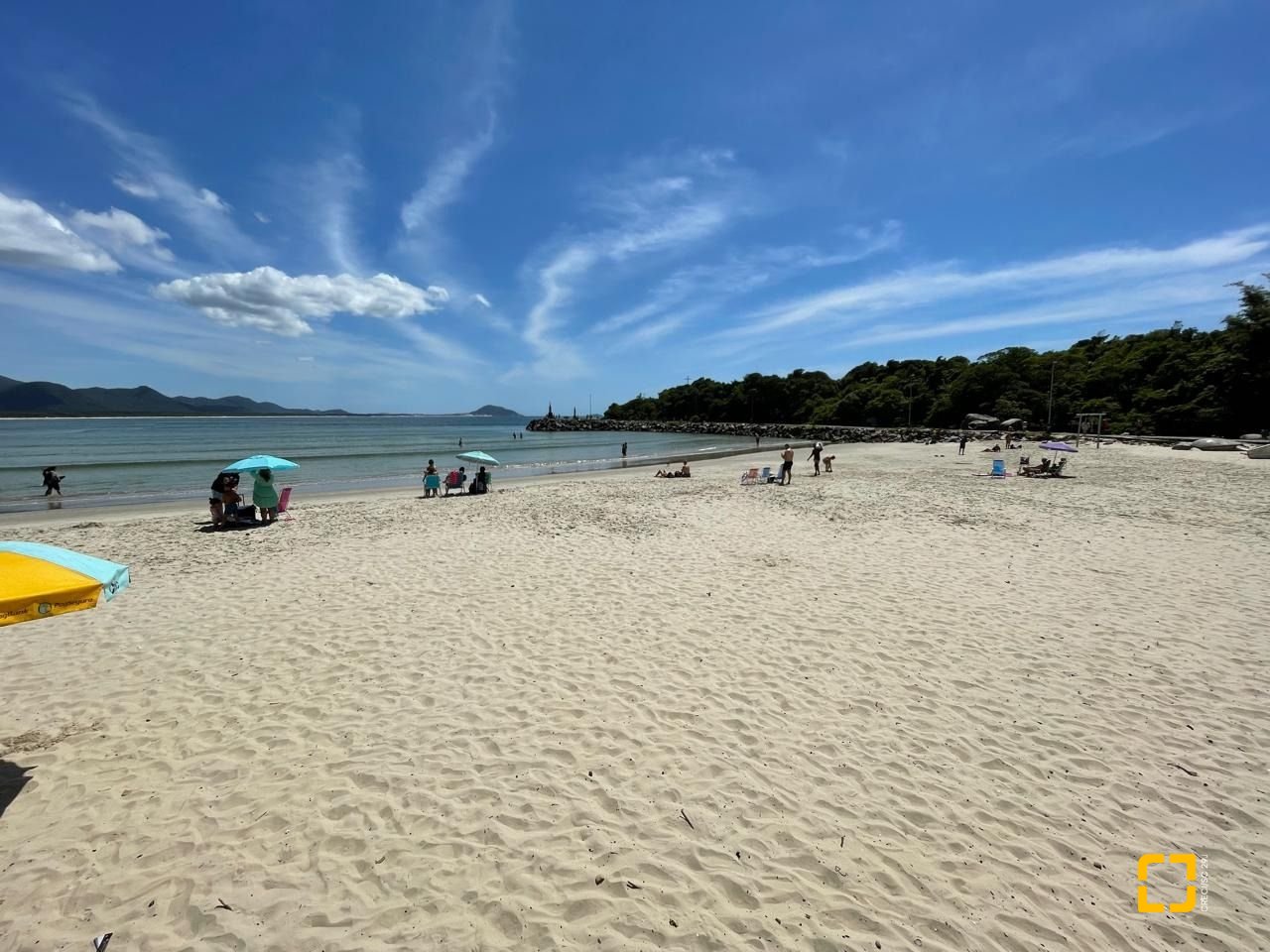 Hotel com 228m², 11 quartos, no bairro Barra da Lagoa em Florianópolis