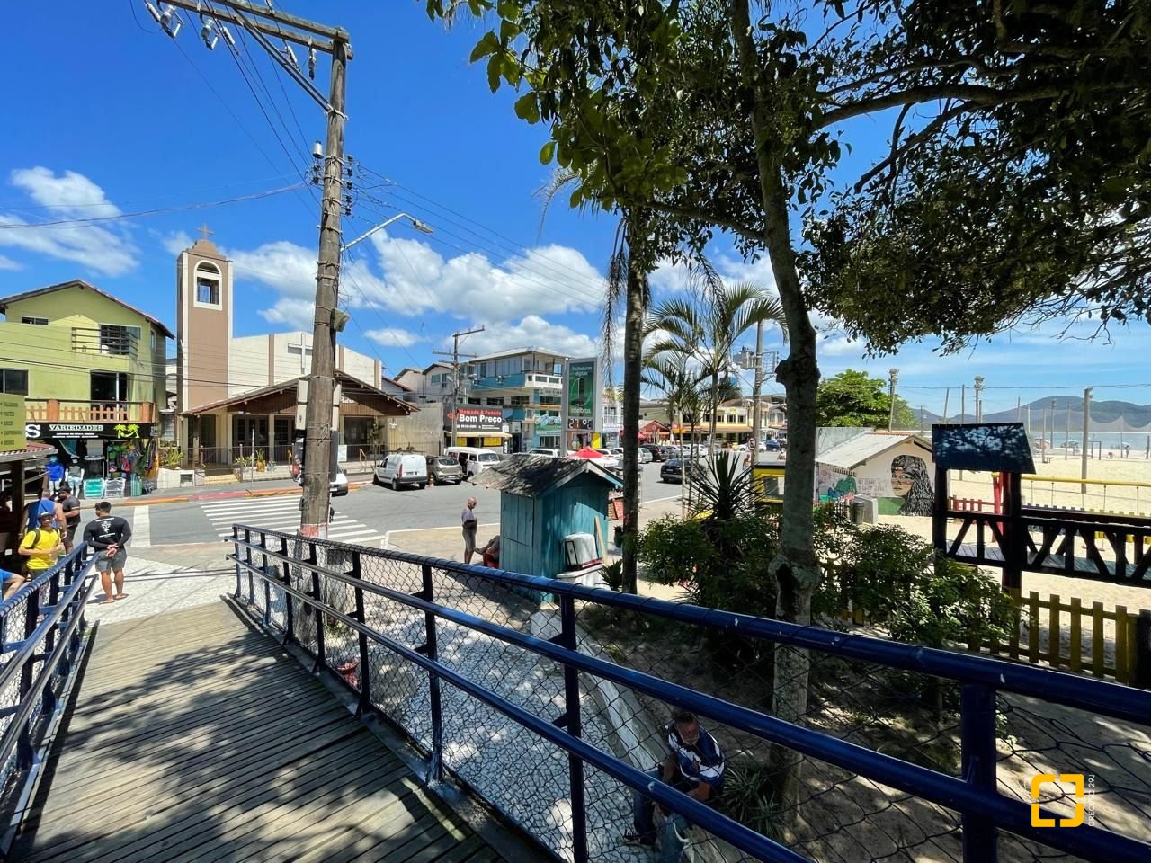 Hotel com 228m², 11 quartos, no bairro Barra da Lagoa em Florianópolis