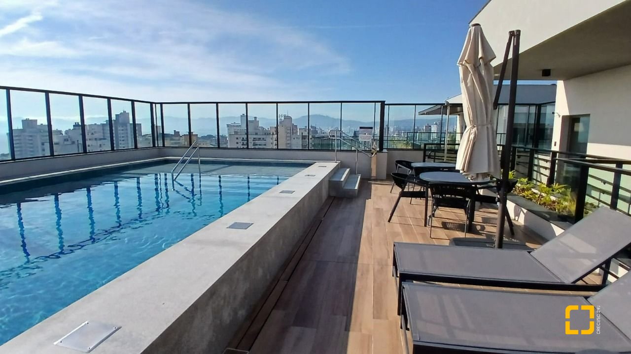 Apartamento com 69m², 3 quartos (sendo 1 suíte), 1 garagem, no bairro Estreito em Florianópolis