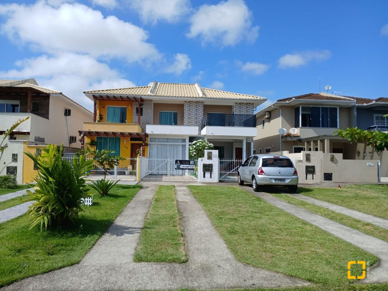 Casa com 91m², 4 quartos (sendo 2 suítes), 2 garagens, no bairro Ingleses em Florianópolis