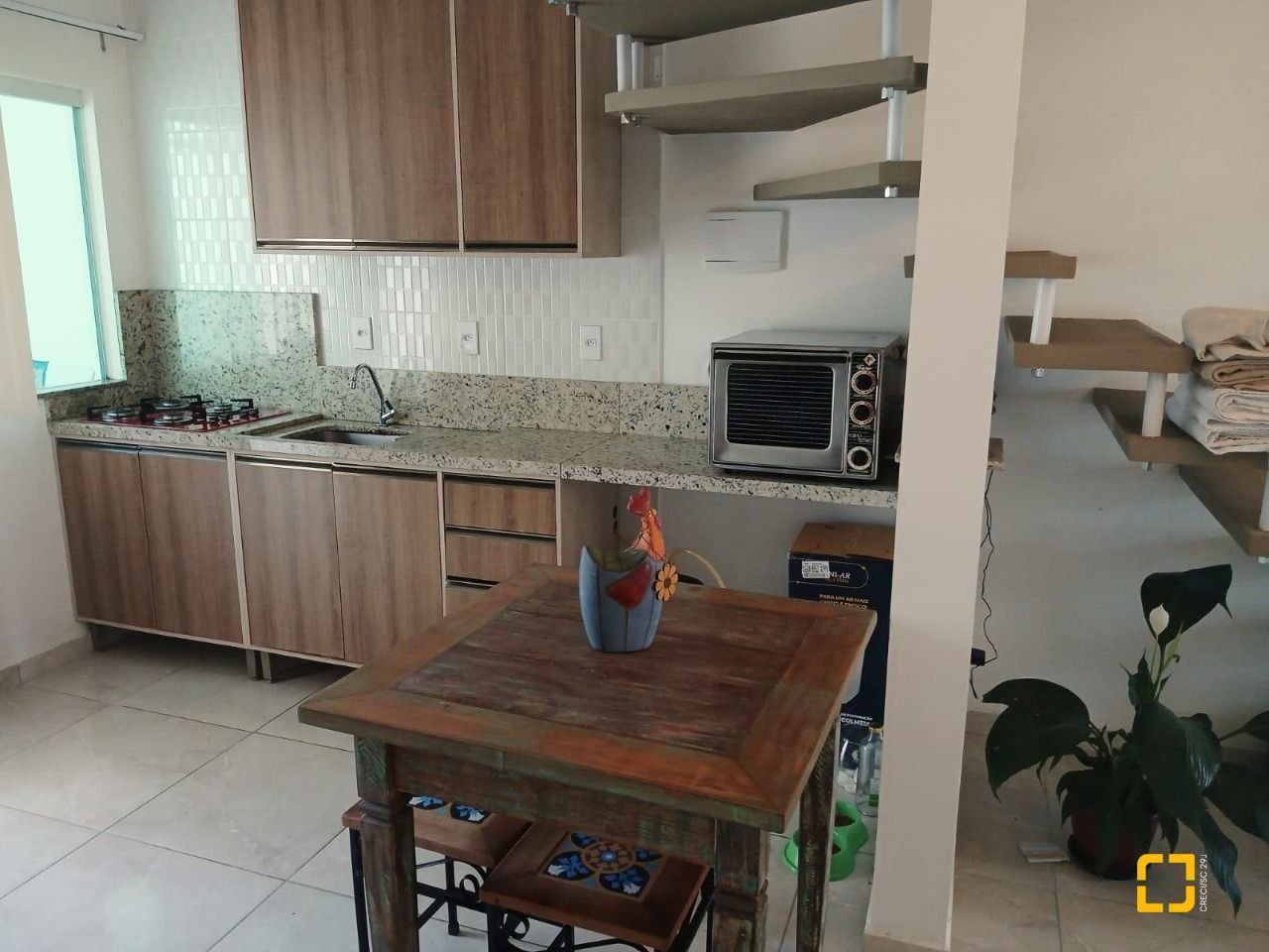 Casa com 91m², 4 quartos (sendo 2 suítes), 2 garagens, no bairro Ingleses em Florianópolis