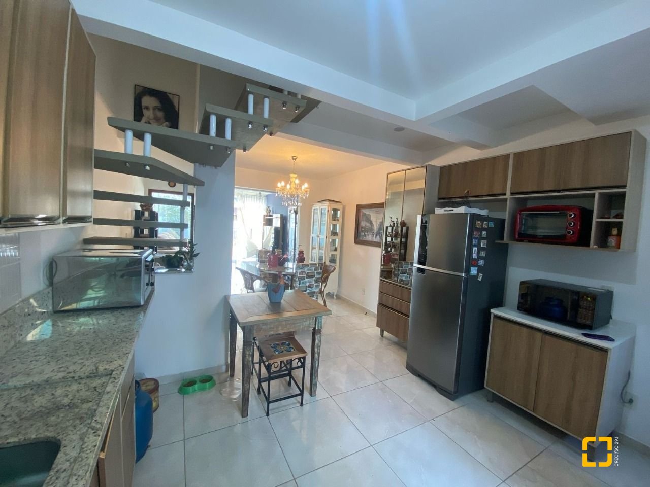 Casa com 91m², 4 quartos (sendo 2 suítes), 2 garagens, no bairro Ingleses em Florianópolis