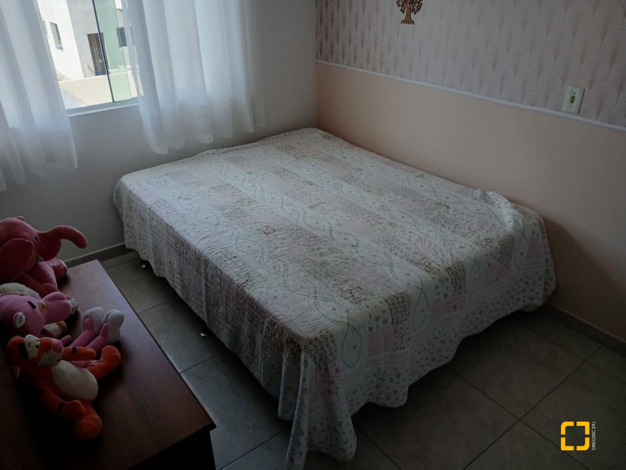 Casa com 91m², 4 quartos (sendo 2 suítes), 2 garagens, no bairro Ingleses em Florianópolis