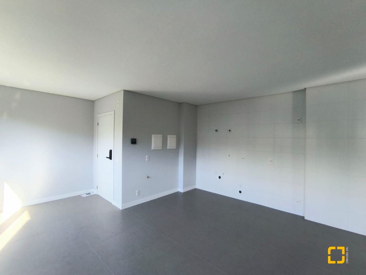 Apartamento com 57m², 1 quarto, 1 garagem, no bairro Centro em Florianópolis