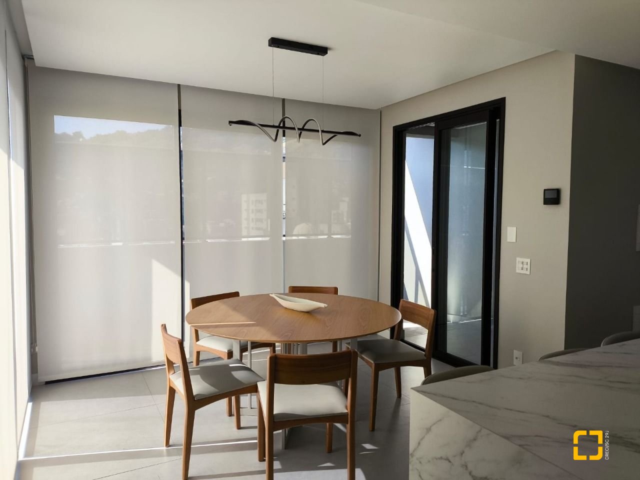 Apartamento com 57m², 1 quarto, 1 garagem, no bairro Centro em Florianópolis