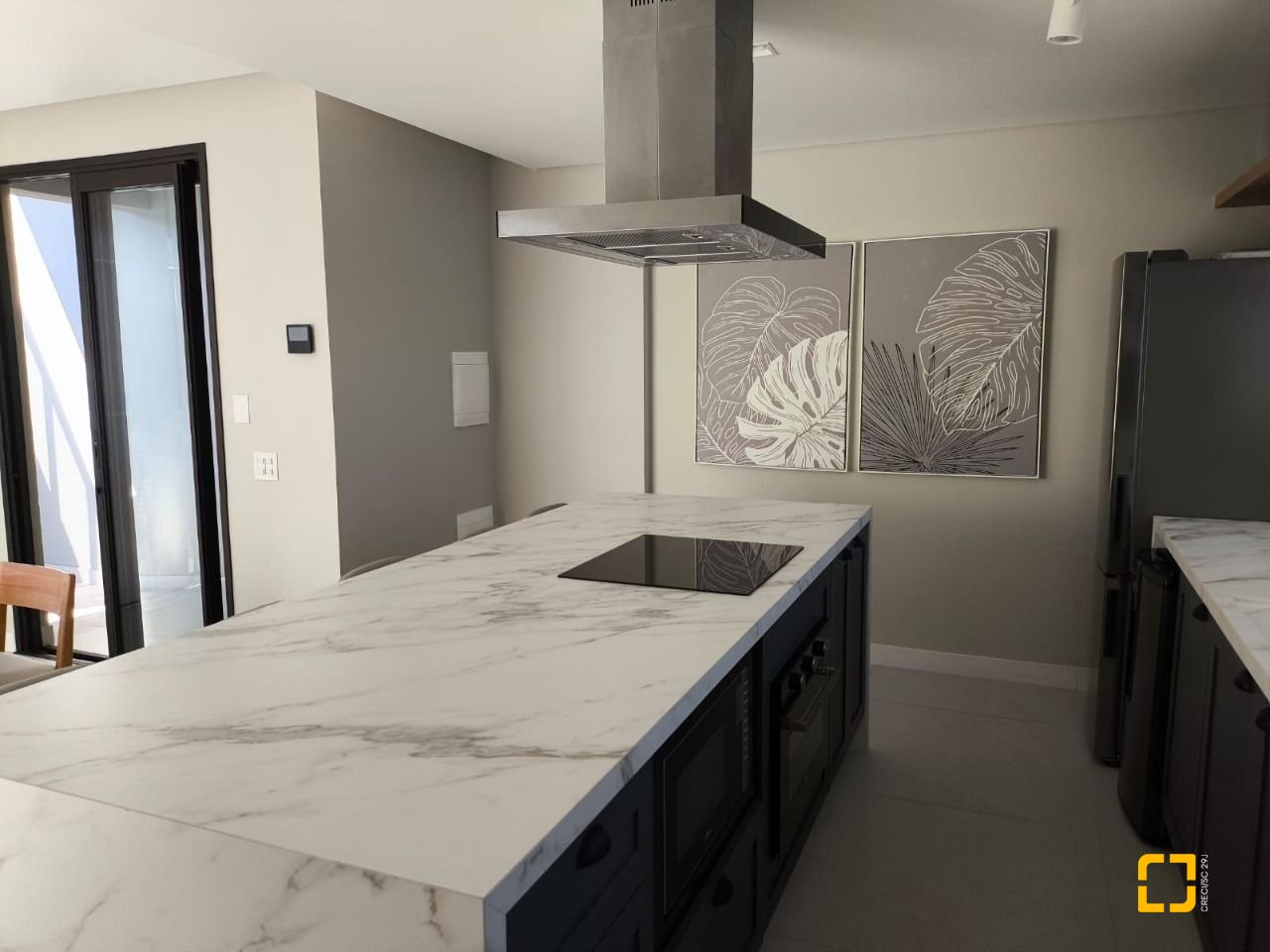 Apartamento com 57m², 1 quarto, 1 garagem, no bairro Centro em Florianópolis