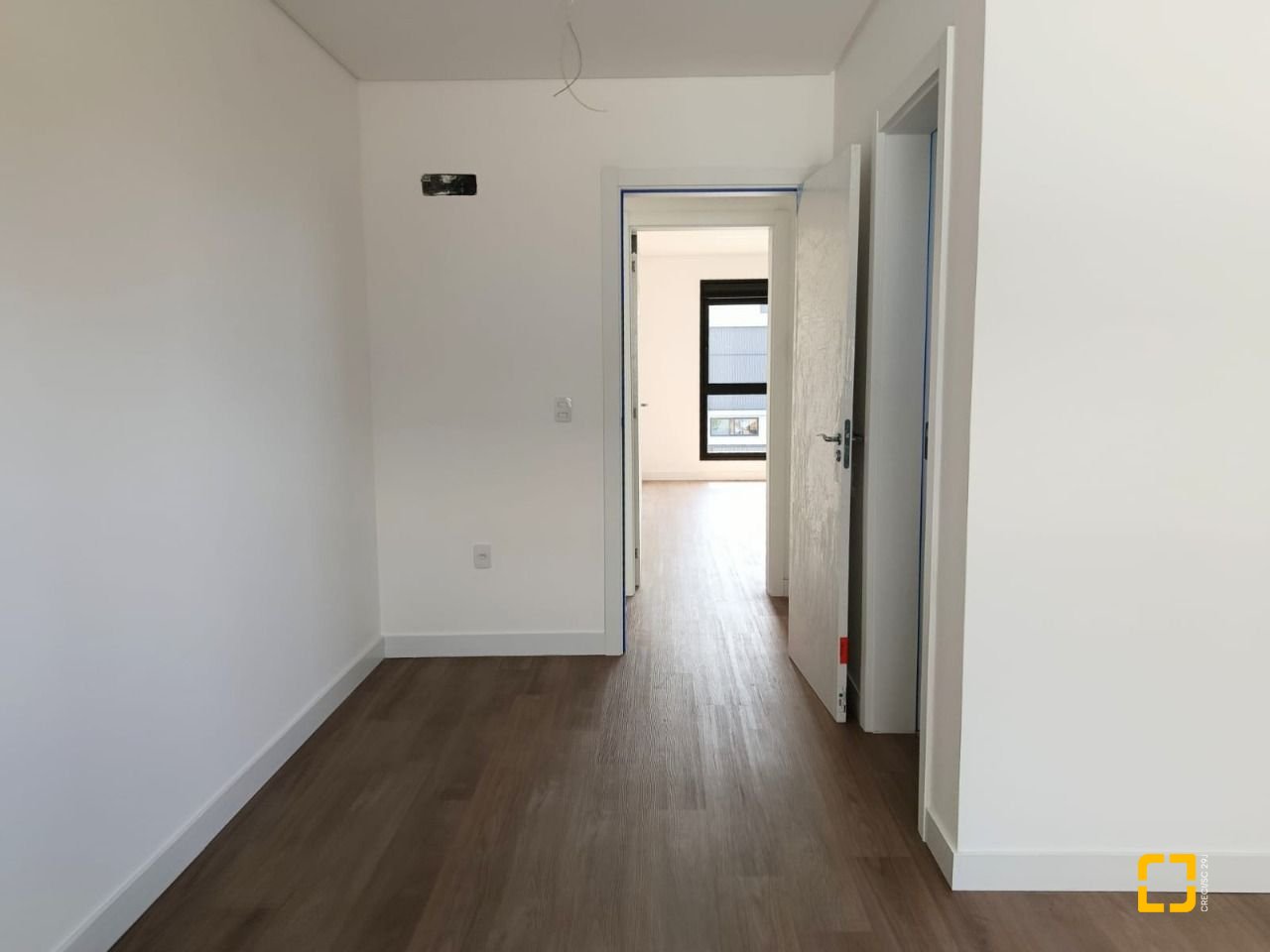 Casa com 99m², 4 quartos (sendo 2 suítes), 1 garagem, no bairro Campeche em Florianópolis