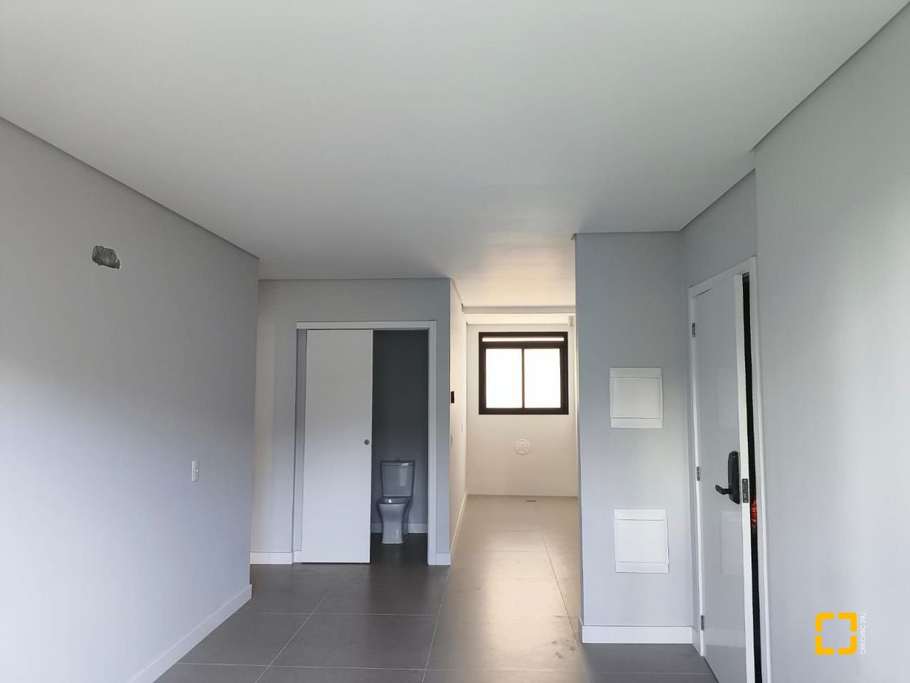 Apartamento com 69m², 4 quartos (sendo 2 suítes), 2 garagens, no bairro Centro em Florianópolis