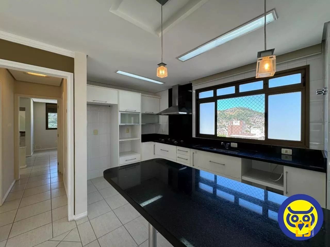 Apartamento com 110m², 3 quartos (sendo 1 suíte), no bairro Centro em Florianópolis