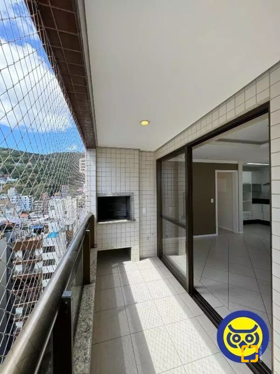 Apartamento com 110m², 3 quartos (sendo 1 suíte), no bairro Centro em Florianópolis