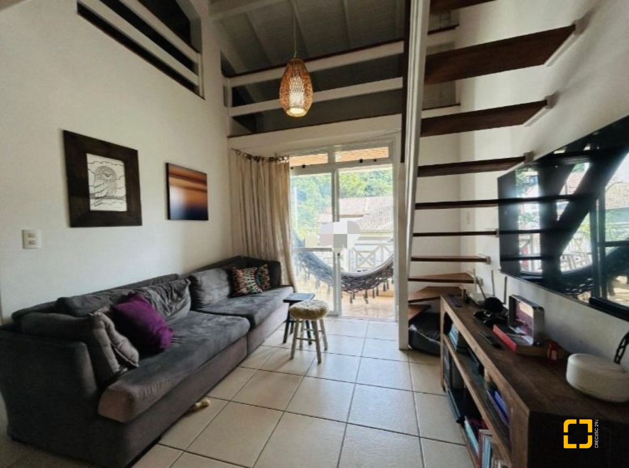 Apartamento com 72m², 3 quartos (sendo 1 suíte), 1 garagem, no bairro Lagoa de Conceição em Florianópolis