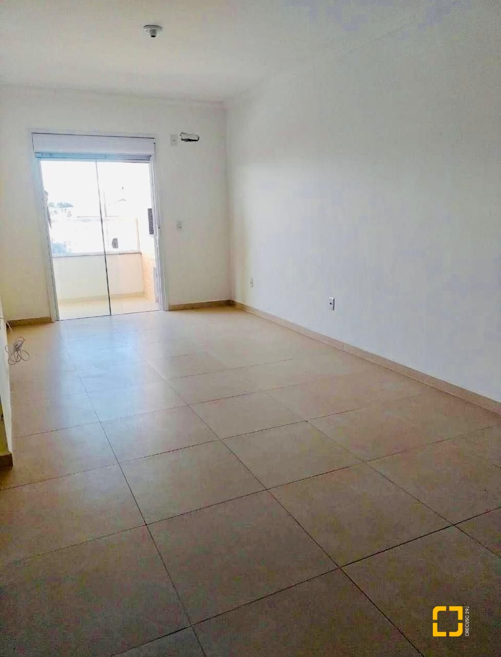 Apartamento com 84m², 4 quartos (sendo 1 suíte), 1 garagem, no bairro Ingleses em Florianópolis