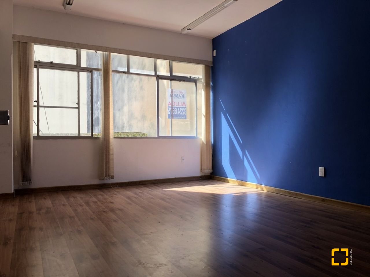 Sala com 50m², no bairro Centro em Florianópolis