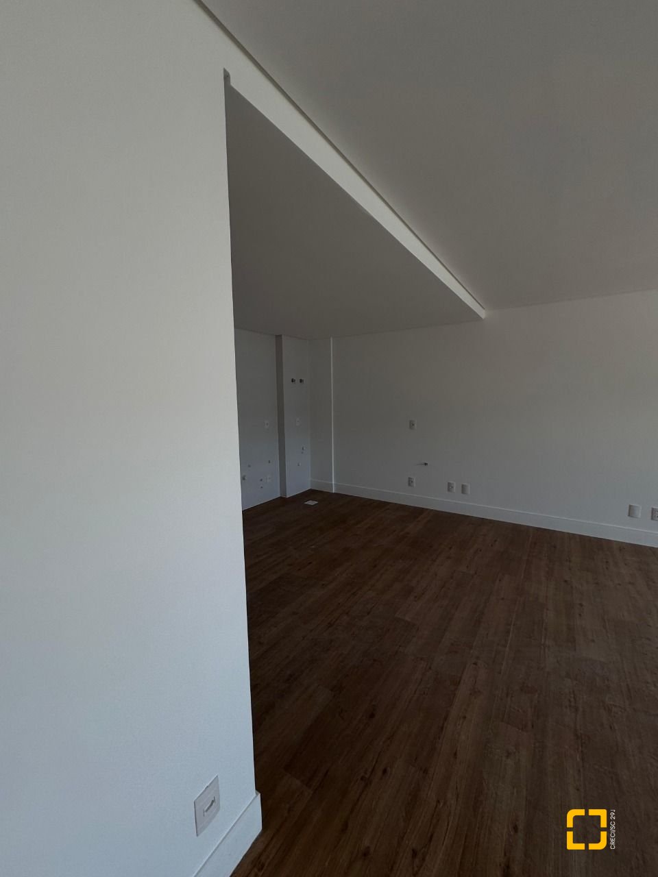 Apartamento com 49m², 1 quarto, no bairro Monte Verde em Florianópolis
