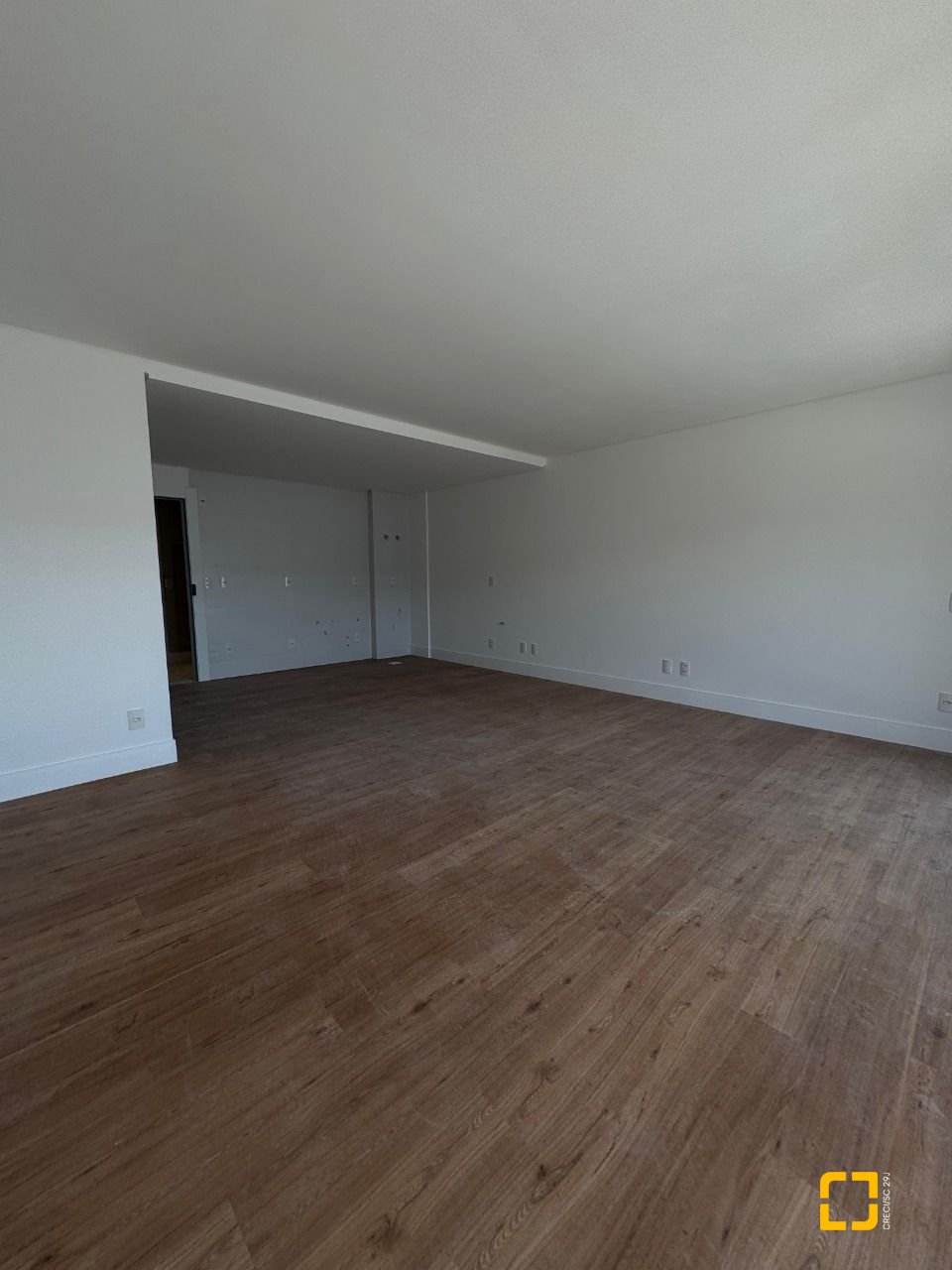 Apartamento com 49m², 1 quarto, no bairro Monte Verde em Florianópolis