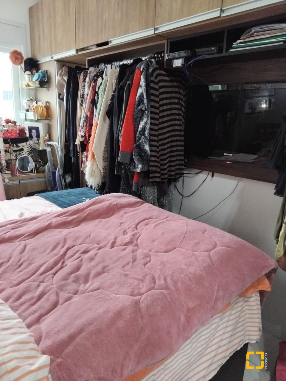 Apartamento com 74m², 3 quartos (sendo 1 suíte), 1 garagem, no bairro Canasvieiras em Florianópolis