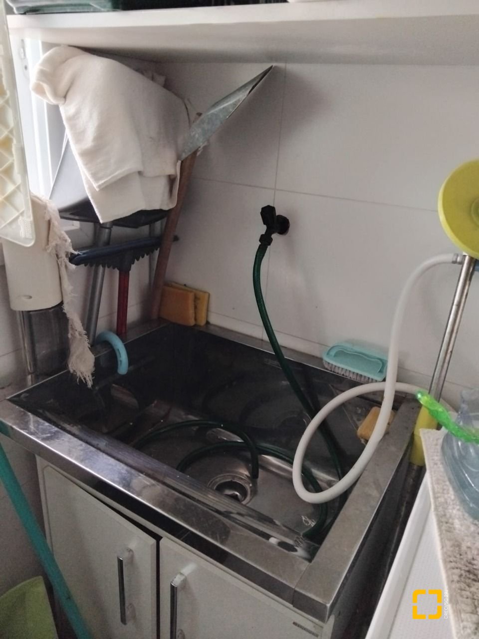 Apartamento com 74m², 3 quartos (sendo 1 suíte), 1 garagem, no bairro Canasvieiras em Florianópolis