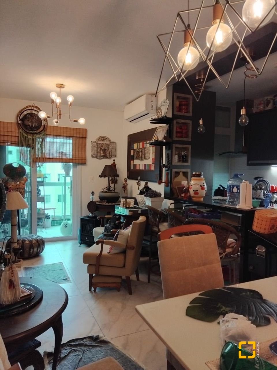 Apartamento com 74m², 3 quartos (sendo 1 suíte), 1 garagem, no bairro Canasvieiras em Florianópolis