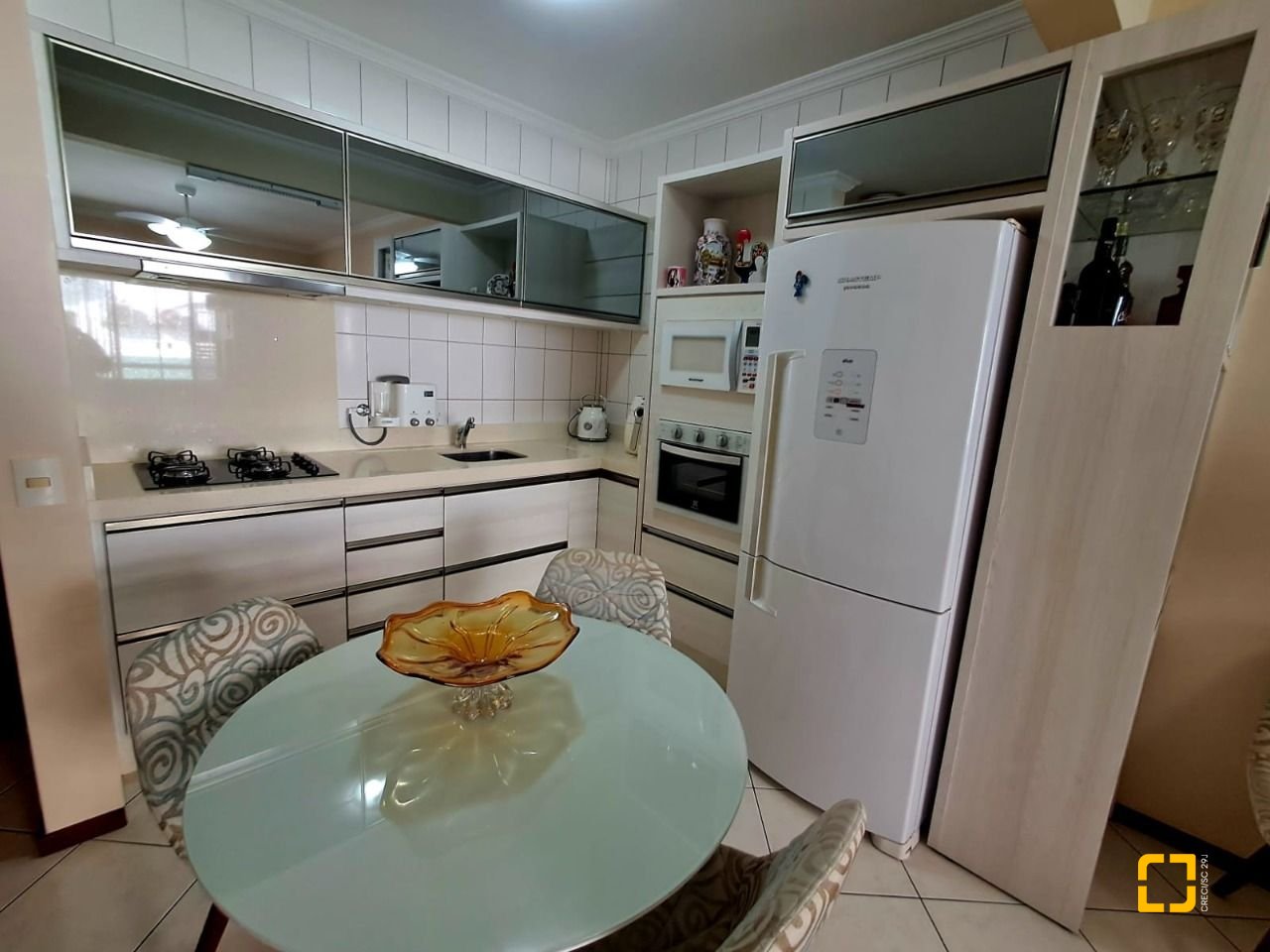 Cobertura com 172m², 4 quartos (sendo 1 suíte), 2 garagens, no bairro Ingleses em Florianópolis