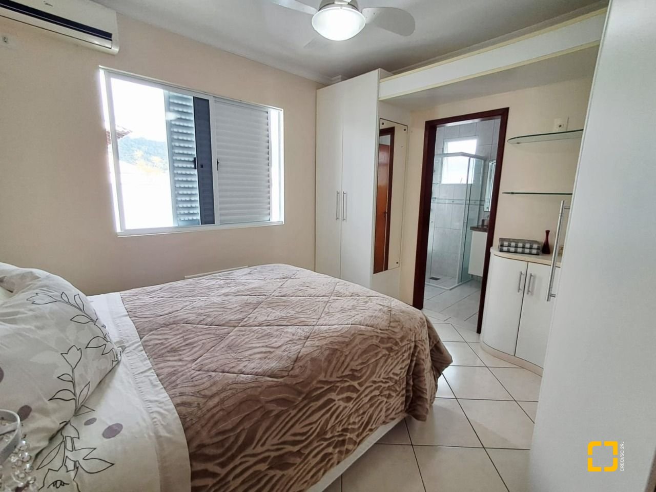 Cobertura com 172m², 4 quartos (sendo 1 suíte), 2 garagens, no bairro Ingleses em Florianópolis