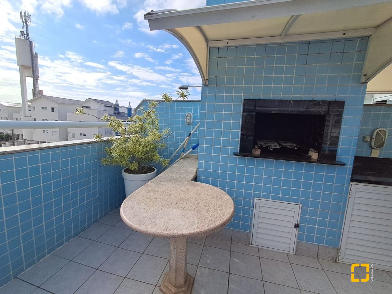Cobertura com 172m², 4 quartos (sendo 1 suíte), 2 garagens, no bairro Ingleses em Florianópolis