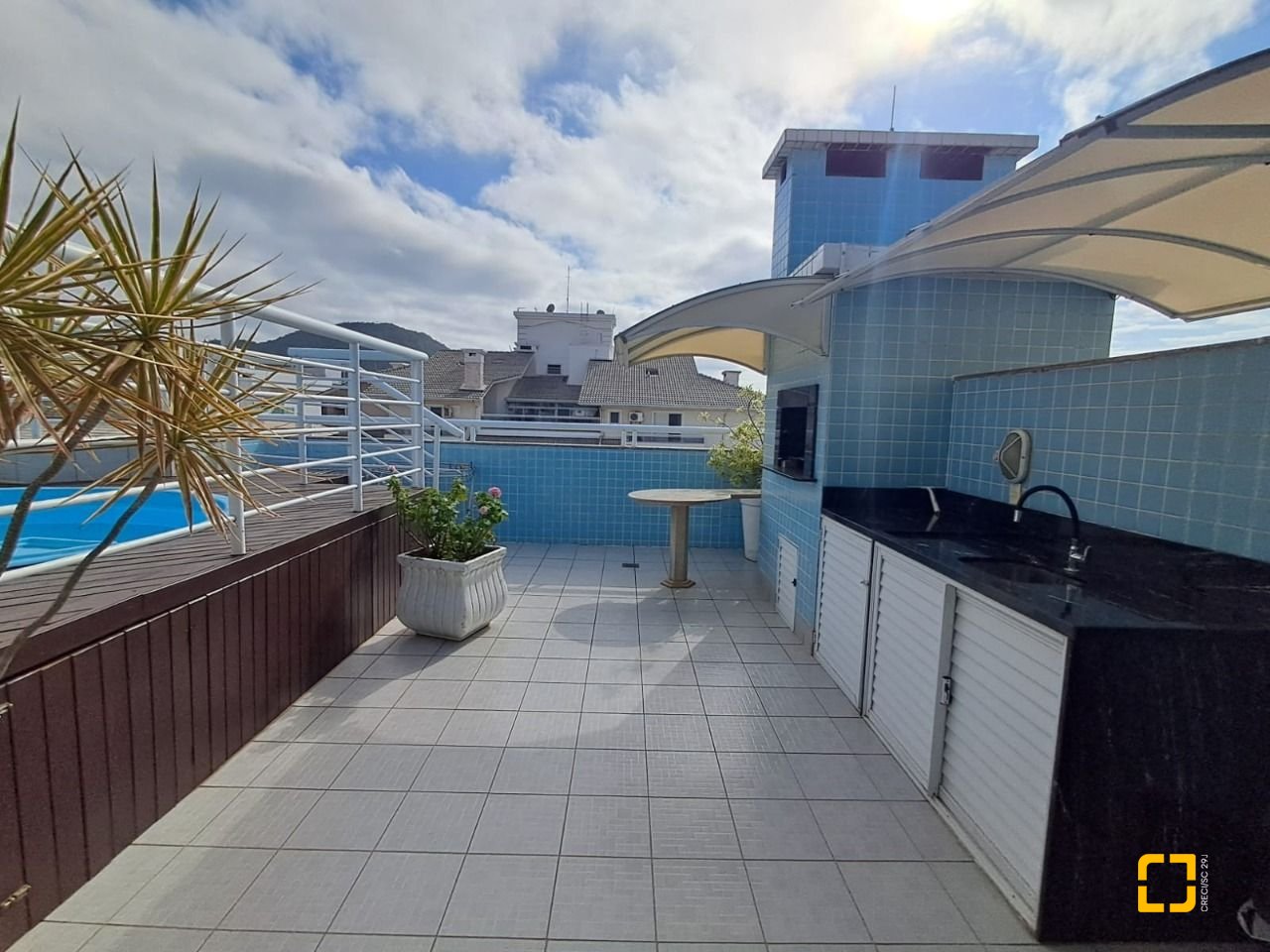Cobertura com 172m², 4 quartos (sendo 1 suíte), 2 garagens, no bairro Ingleses em Florianópolis
