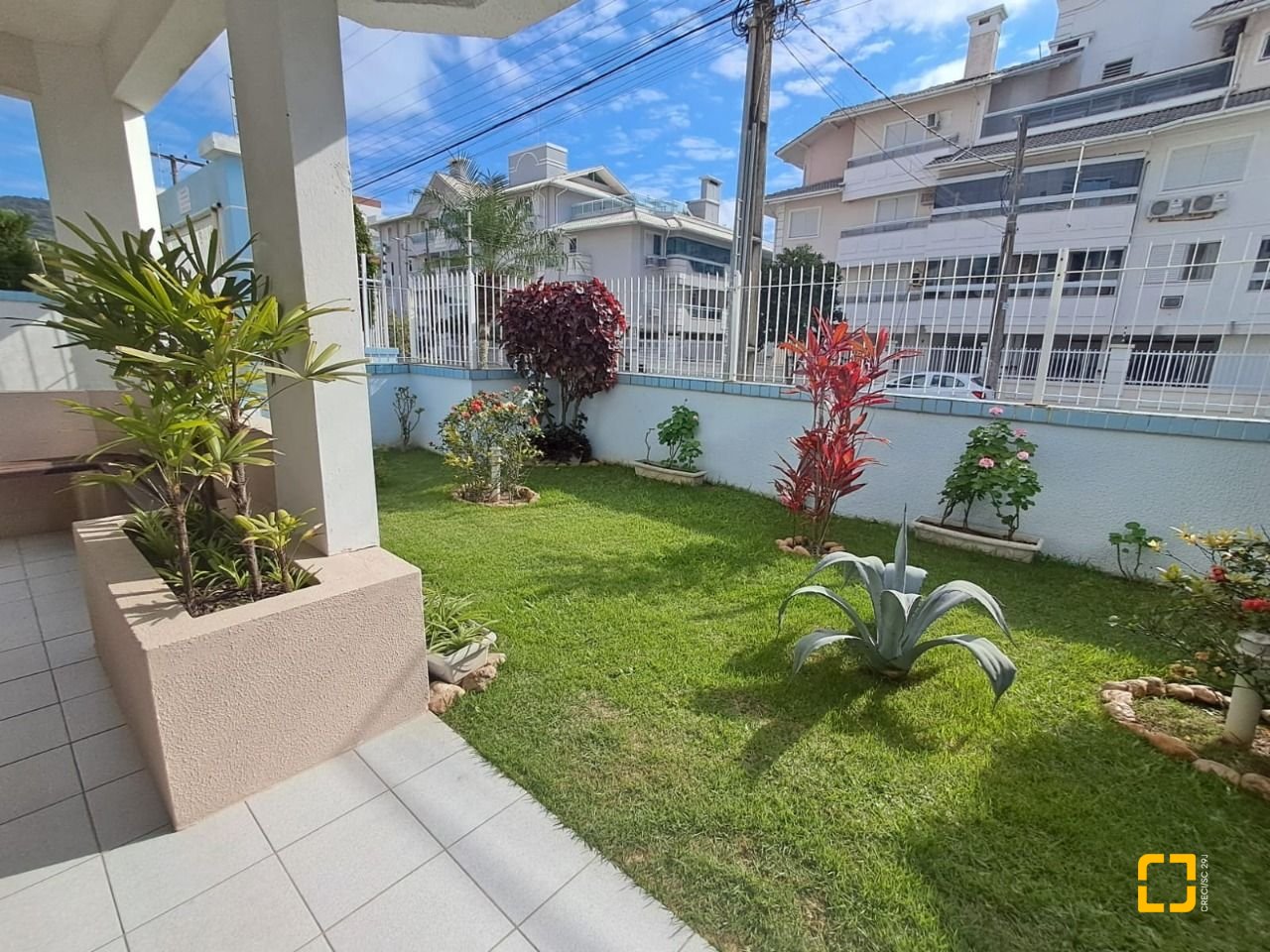 Cobertura com 172m², 4 quartos (sendo 1 suíte), 2 garagens, no bairro Ingleses em Florianópolis